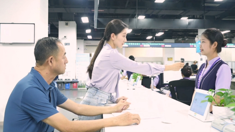 直播现场。海南省营商厅供图