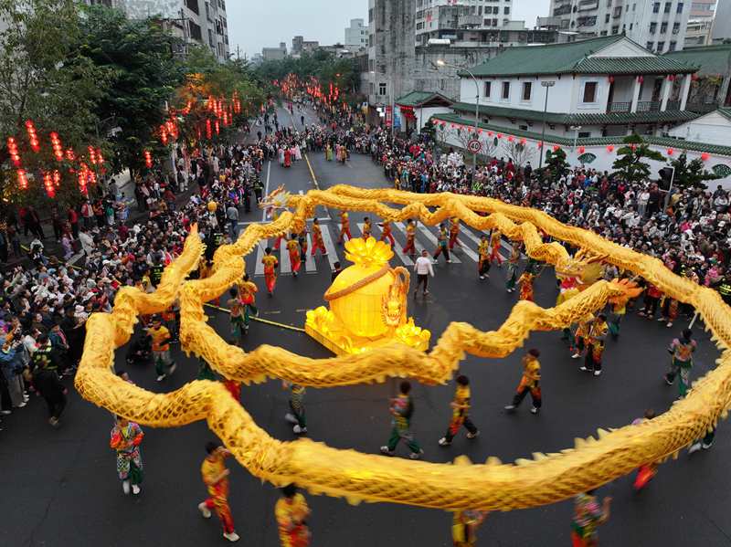 海口市琼山区府城元宵换花节活动现场。主办方供图