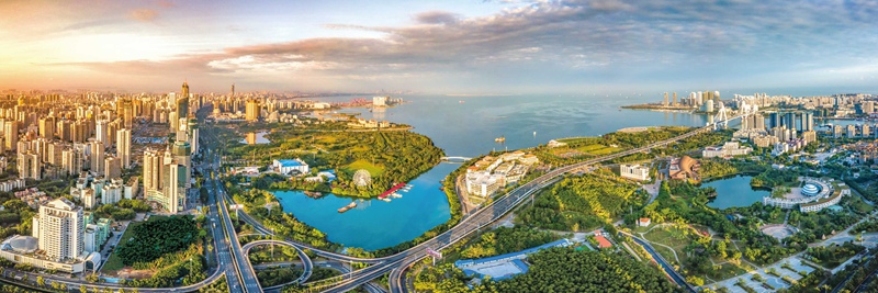 海口市滨海景观。海口复兴城供图