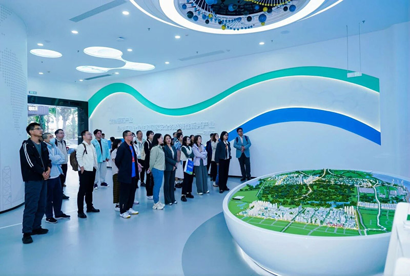 微信图片_2025-12-07_231538_785 拷贝