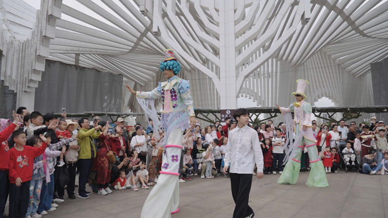 乐园的文娱表演。主办方供图