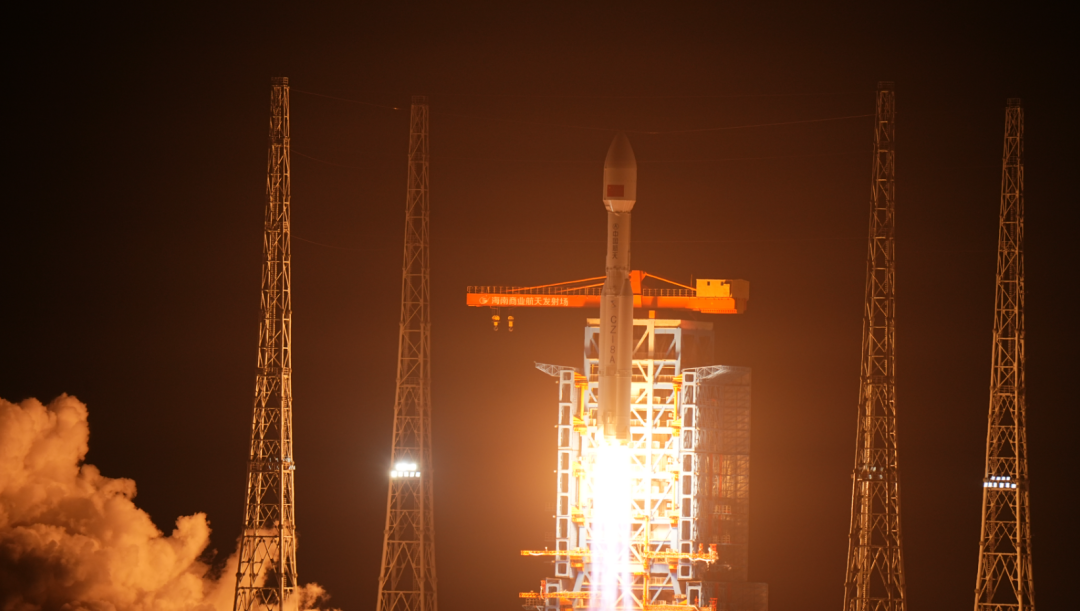 我国在文昌成功发射卫星互联网低轨20组卫星