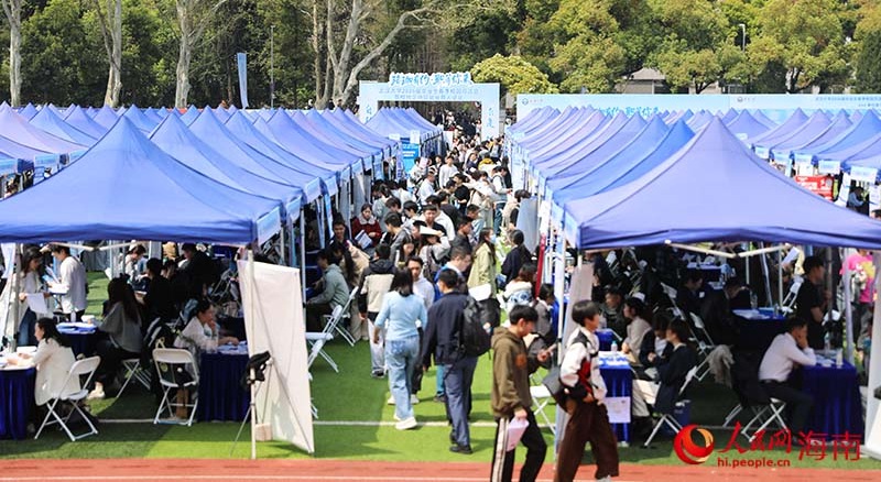 海口国家高新区携企组团赴鄂招才引智