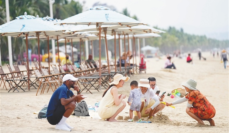 来海南 度“五一”