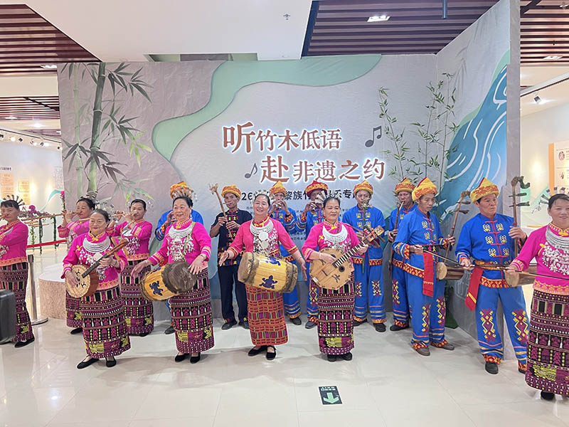 竹木乐器现场演奏。保亭文化馆供图.jpg