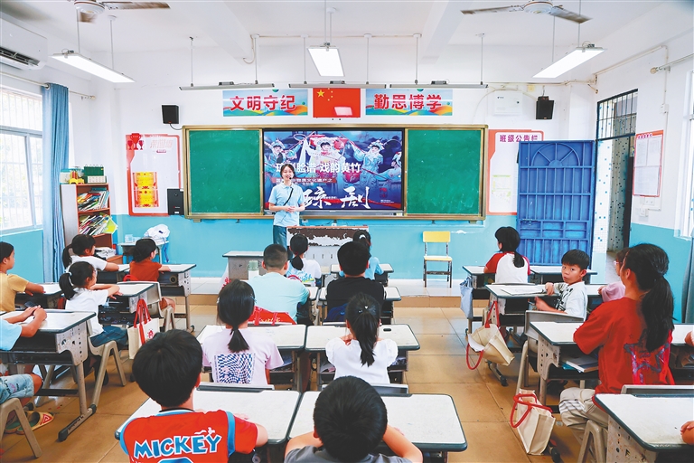 “官方带娃”有何新体验？