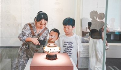 千年“中国白”，205件珍品首秀海南
