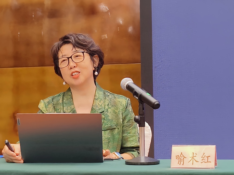7武汉大学法学院教授、劳动与社会保障法研究中心主任喻术红作“新业态劳动者权益保障前沿:理论与实践创新”专题讲座。主办方供图