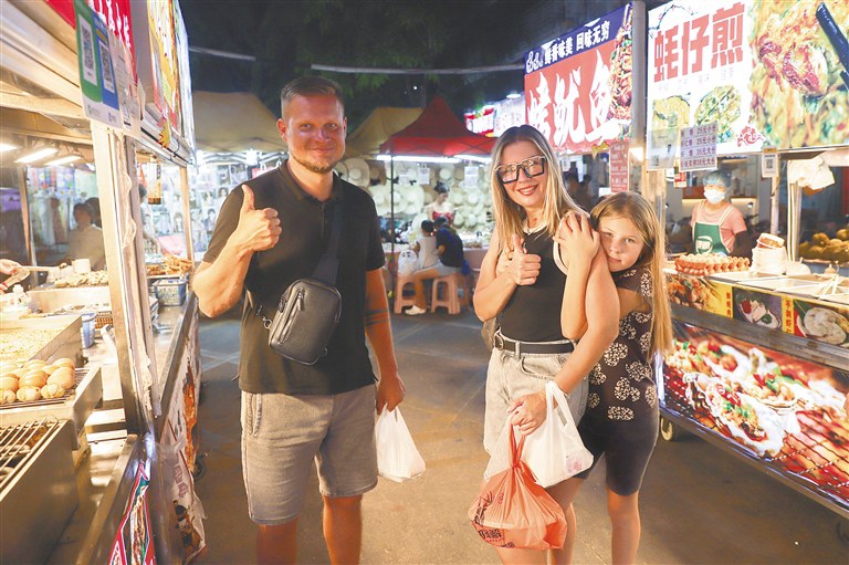 用“新”点亮鹿城 用“心”温暖旅途